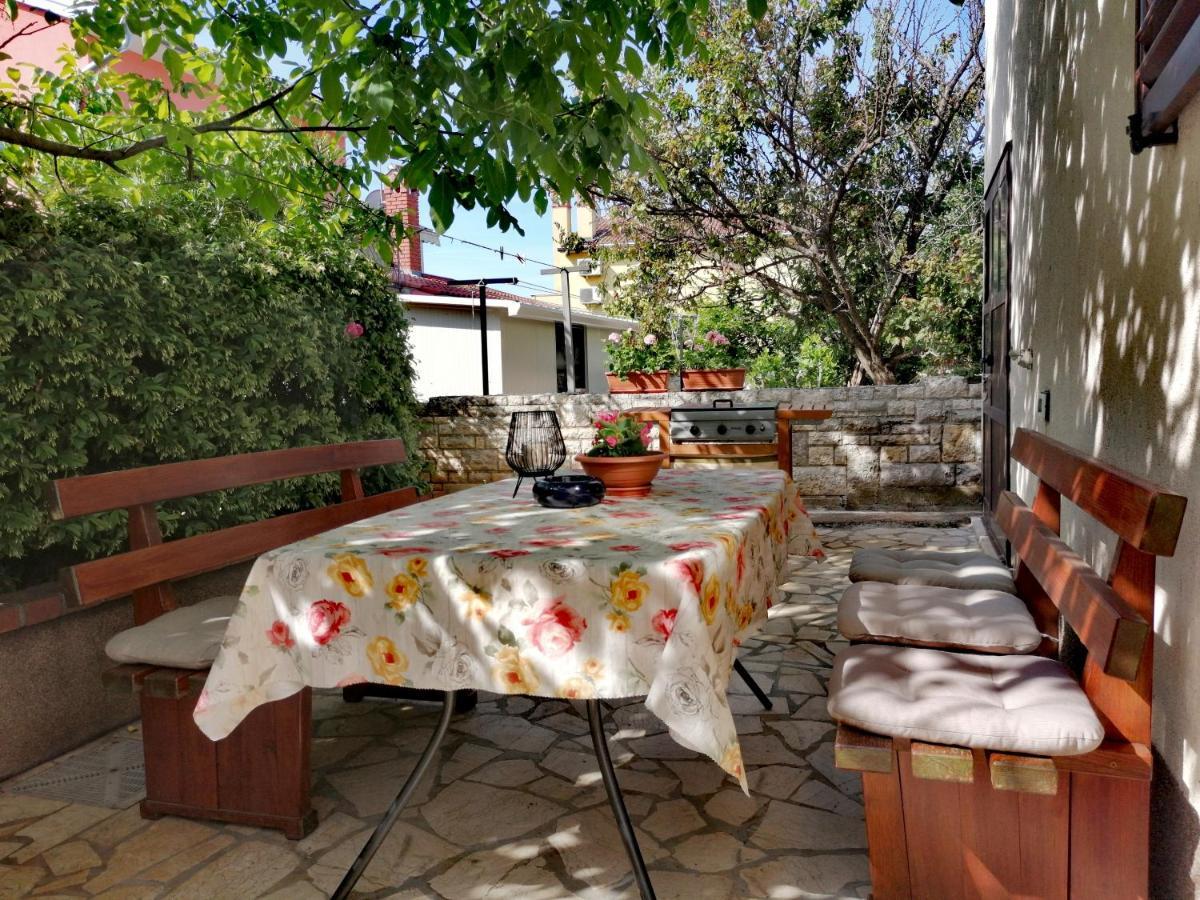 House Manola Βίλα Ρόβινι Εξωτερικό φωτογραφία